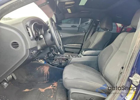 2015 Dodge Charger Sxt z USA, uszkodzony, nr VIN 2C3CDXHG0FH824519